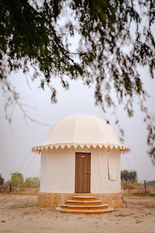 Готель Sonal Desert Camp Джайсалмер Екстер'єр фото